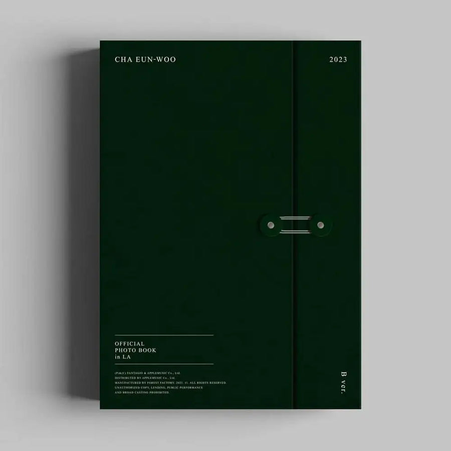 Cha Eun-Woo (ASTRO) - 2023 Official Photo Book in LA (B ver.) - Apple Music Co., Ltd. / Fantagio - Merchandise - Harumio