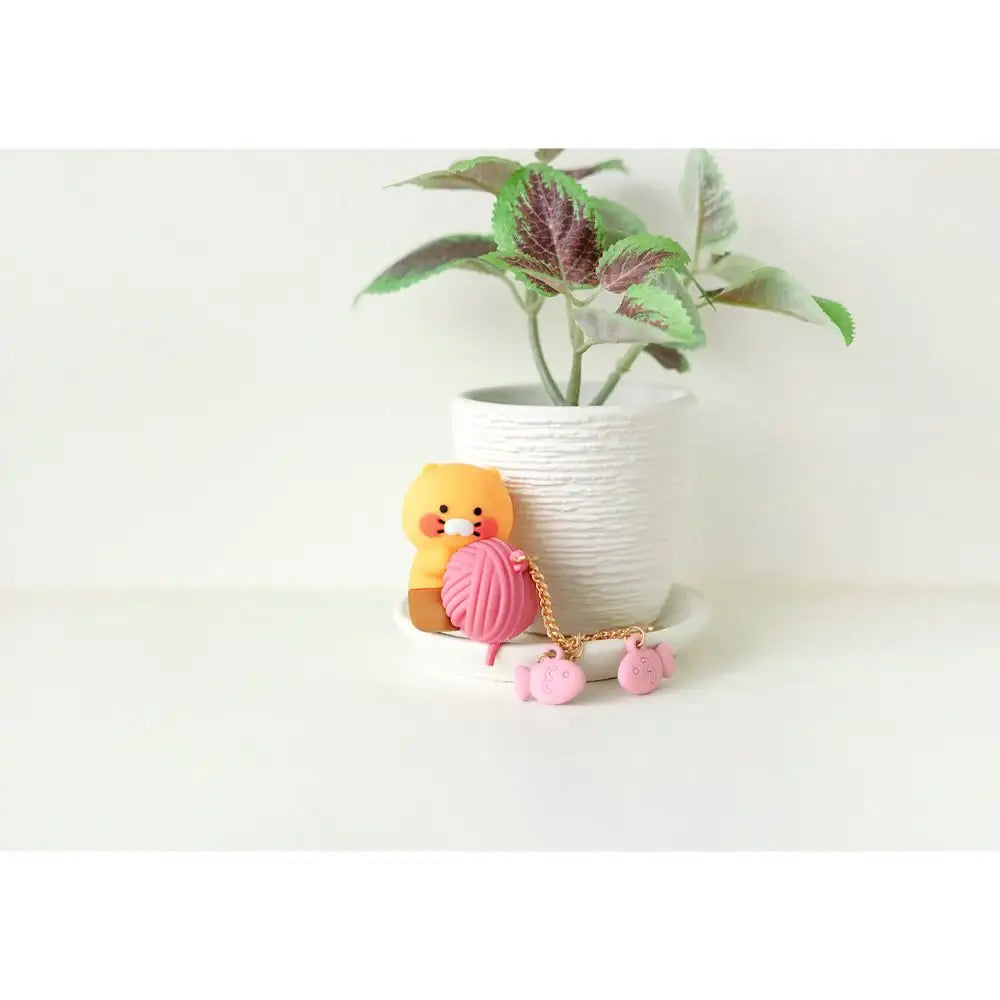 Kakao Friends - Choonsik & Ball of Thread Figure Keyring - Kakao Friends - Accessories - Harumio