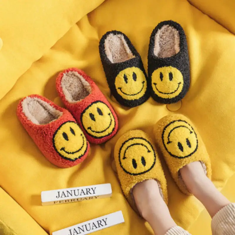 SALDA - Junior Smiley Winter Slippers - SALDA - Footwear - Harumio