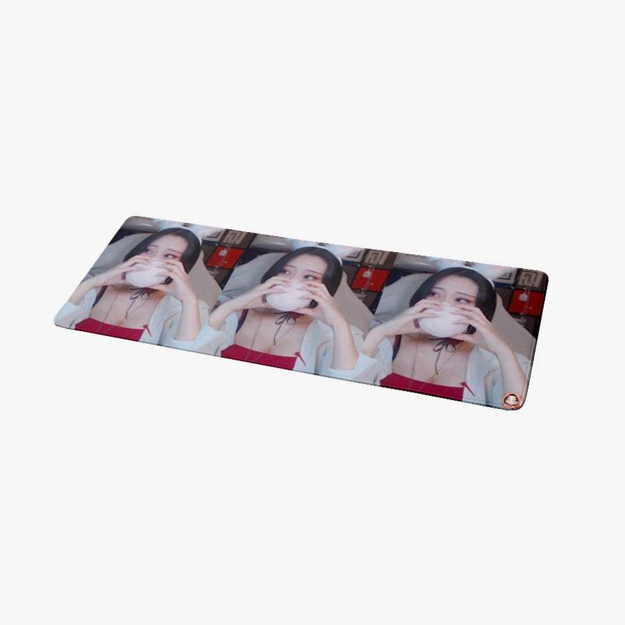 Arctic Fox - Rabbit Se Yeon Pad - Marpple Shop - Desk Mat - Harumio