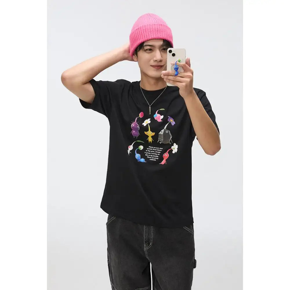 SPAO x PIKMIN - The Group Short Sleeve T-Shirt - SPAO - T-Shirt - Harumio SPAO x PIKMIN - The Group Short Sleeve T-Shirt - SPAO - T-Shirt - Harumio