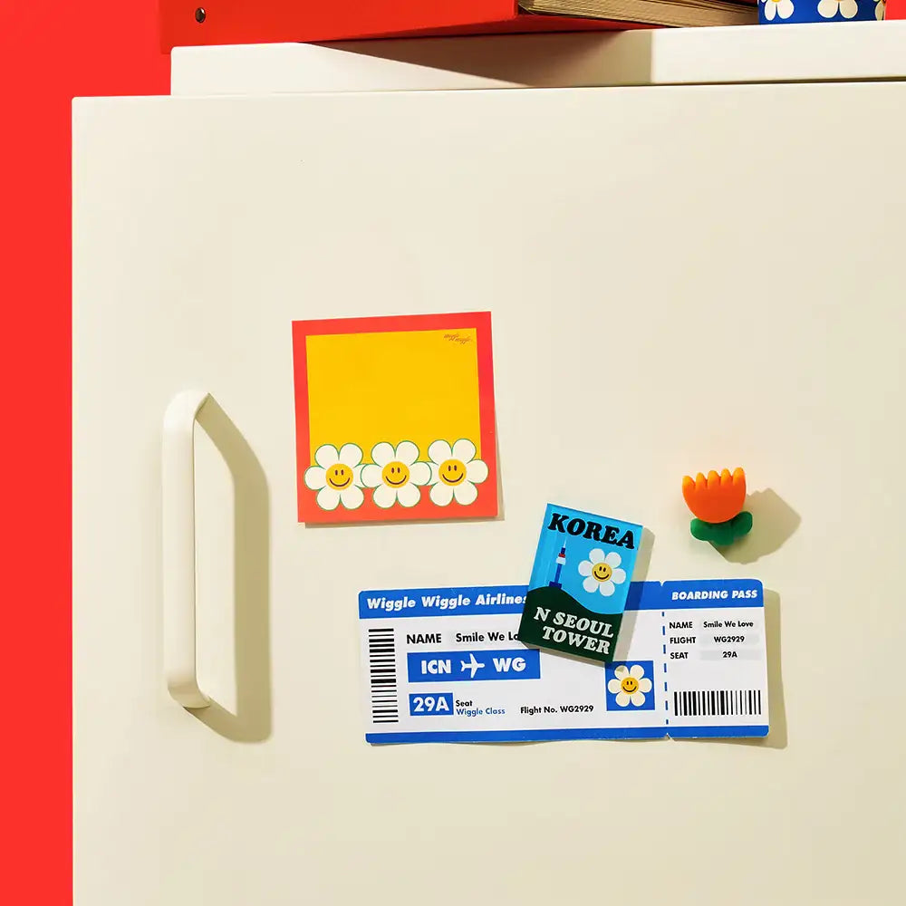 The Moment x Wiggle Wiggle - Seoul Acrylic Magnet - Wiggle Wiggle - Acrylic Magnet - Harumio