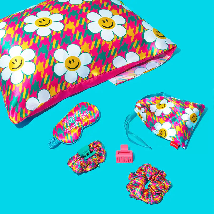 Wiggle Wiggle - Hound Tooth Check Sleep Travel Set - Wiggle Wiggle - Travel Kit - Harumio