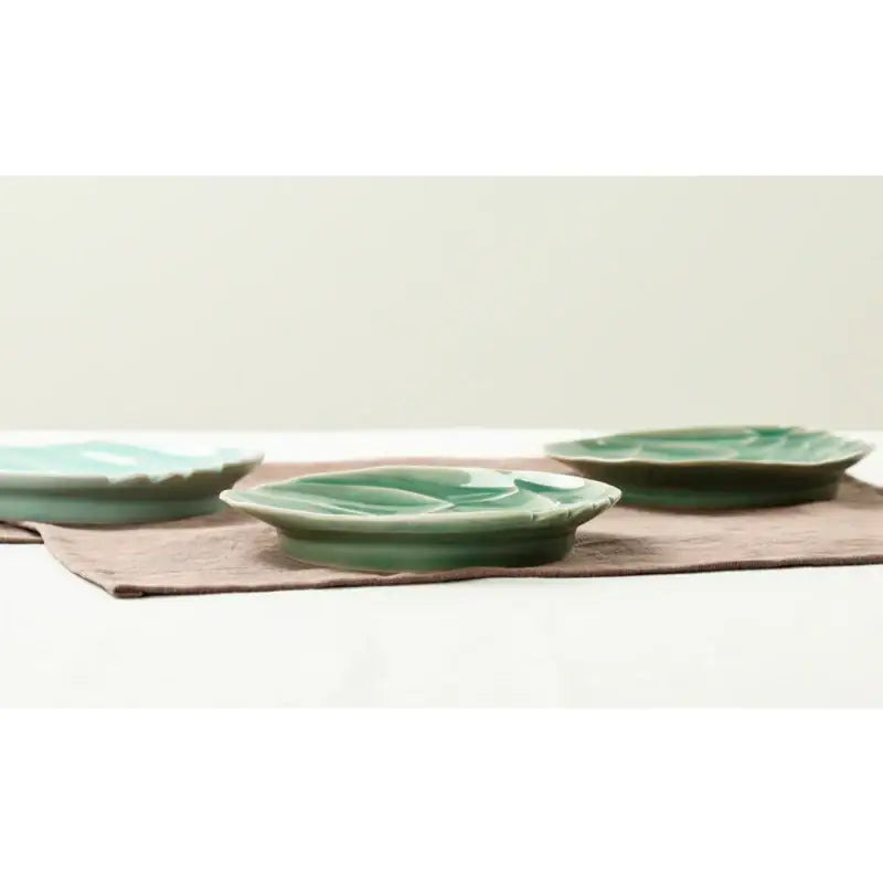 Chaora - Celadon Lotus Plate - Chaora - Tableware - Harumio Chaora - Celadon Lotus Plate - Chaora - Tableware - Harumio