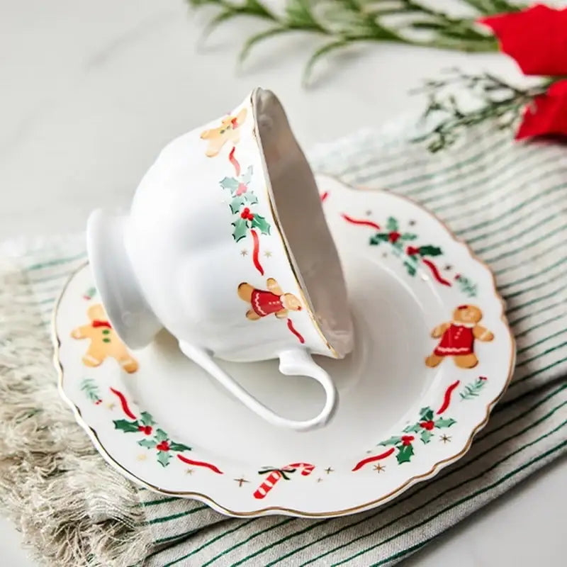 Korean Winter Story - Scallop Gold Rim Coffee Cup & Saucer Set - Modern House - Cup & Saucer Set - Harumio