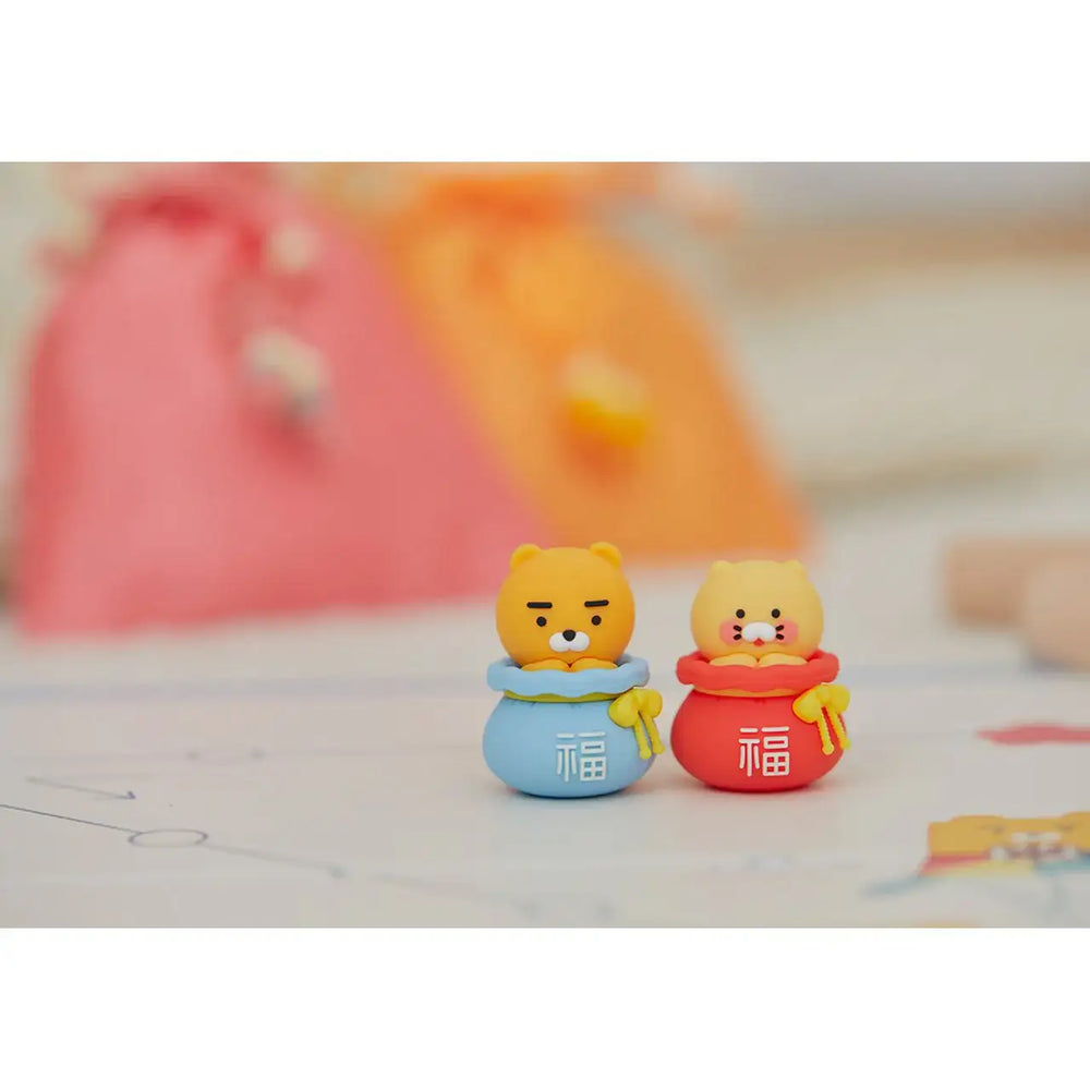 Kakao Friends - Ryan & Choonsik Yut Nori Game - Kakao Friends - Home & Living, Accessories - Harumio