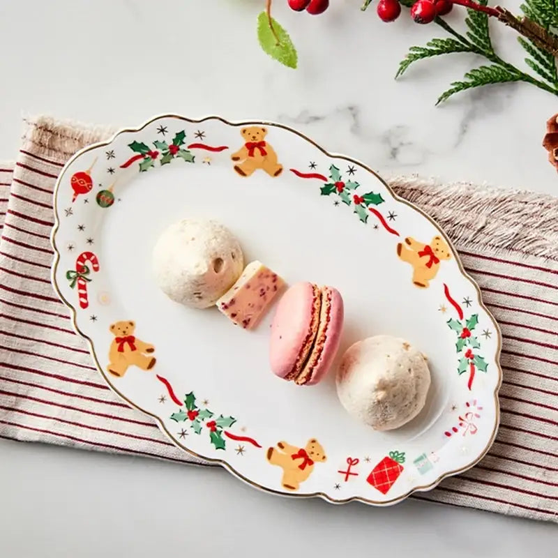 Korean Winter Story - Scallop Gold Rim Oval Dessert Plate - Modern House - Plates - Harumio