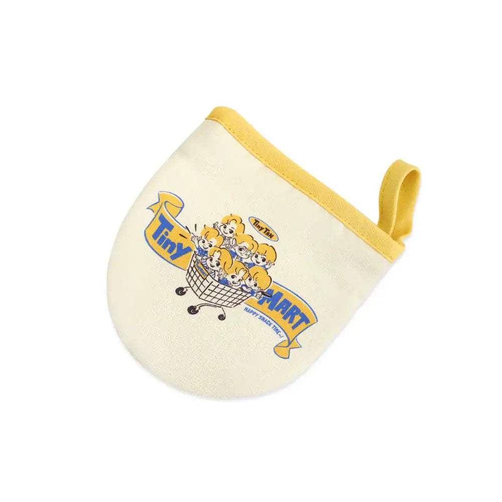 BTS - TinyTAN Tinymart Kitchen Glove - BTS TinyTAN - Home & Living, Accessories - Harumio