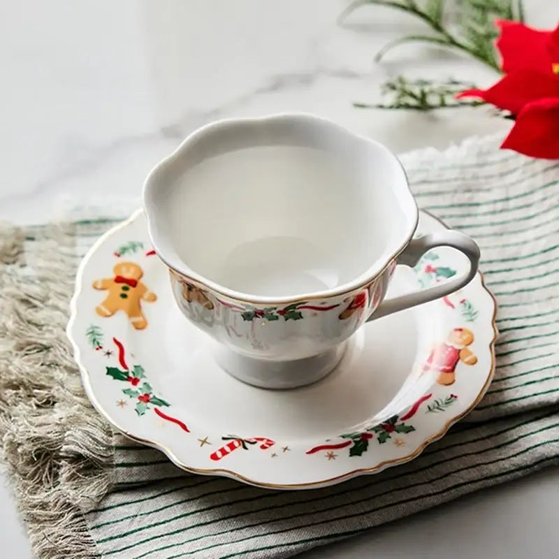Korean Winter Story - Scallop Gold Rim Coffee Cup & Saucer Set - Modern House - Cup & Saucer Set - Harumio