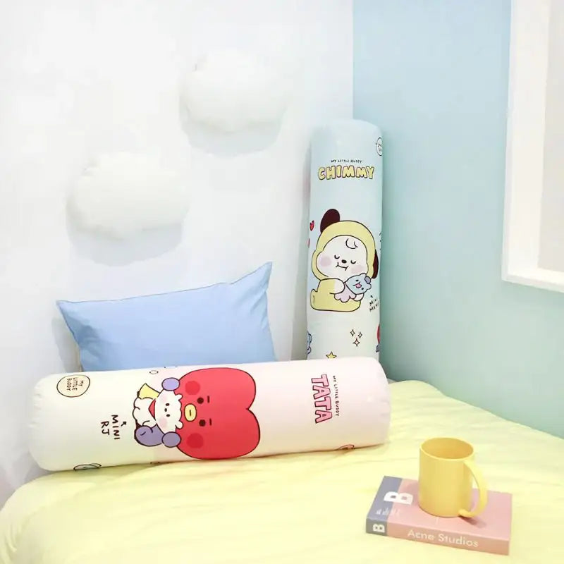 NARA HOME DECO x BT21- Round Body Pillow - NARA HOME DECO - Long pillow - Harumio NARA HOME DECO x BT21- Round Body Pillow - NARA HOME DECO - Long pillow - Harumio