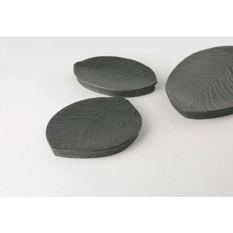 Chaora - Black Leaf Ellipse Plate - Chaora - Tableware - Harumio Chaora - Black Leaf Ellipse Plate - Chaora - Tableware - Harumio