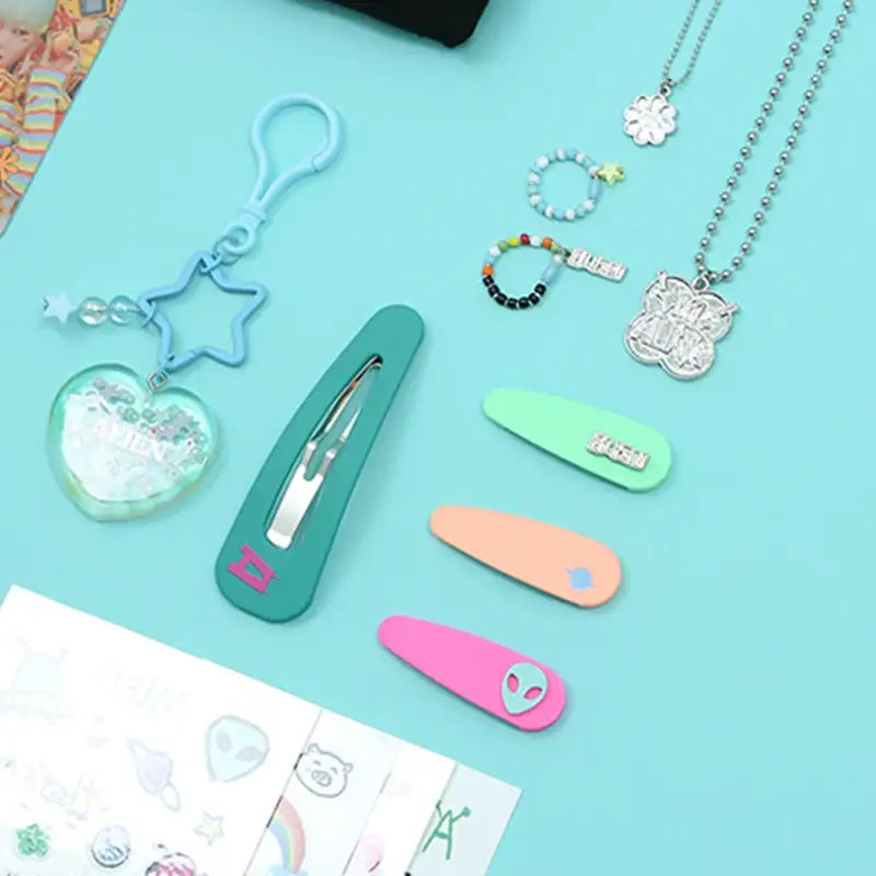 AKMU - ALiEN - Suhyun Hair Pin Set - AKMU - Hair Pin - Harumio AKMU - ALiEN - Suhyun Hair Pin Set - AKMU - Hair Pin - Harumio