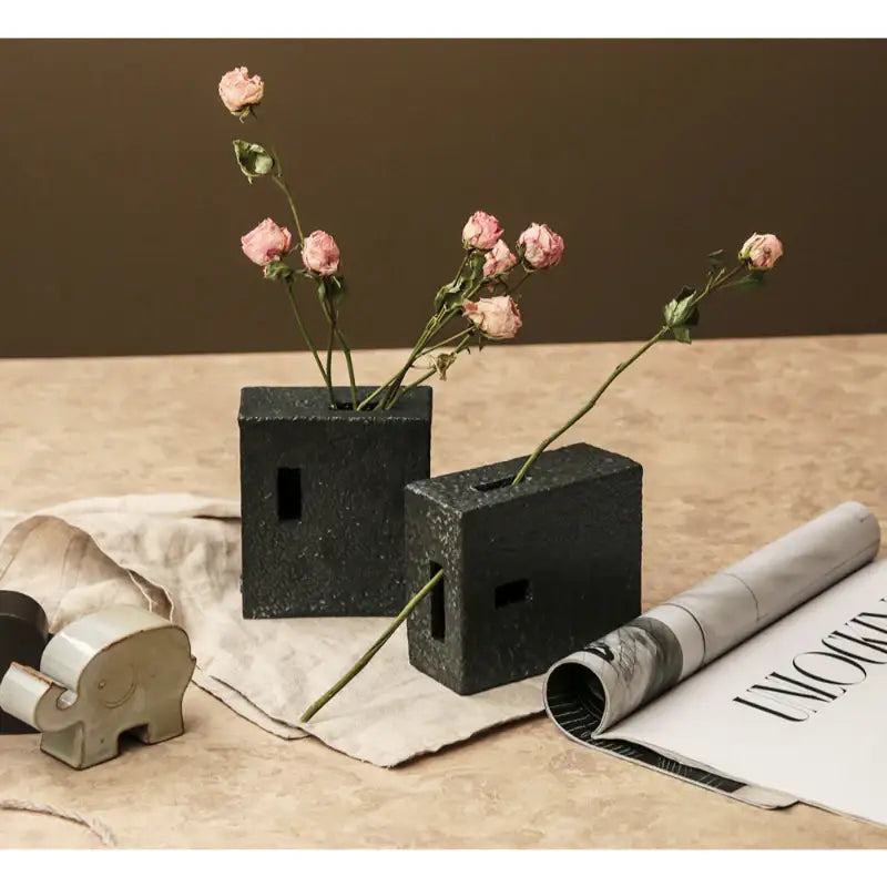 Chaora - Black Brick Vase - Chaora - Tableware - Harumio
