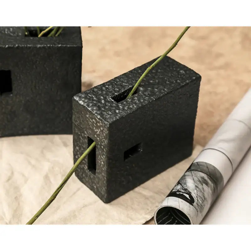 Chaora - Black Brick Vase - Chaora - Tableware - Harumio Chaora - Black Brick Vase - Chaora - Tableware - Harumio