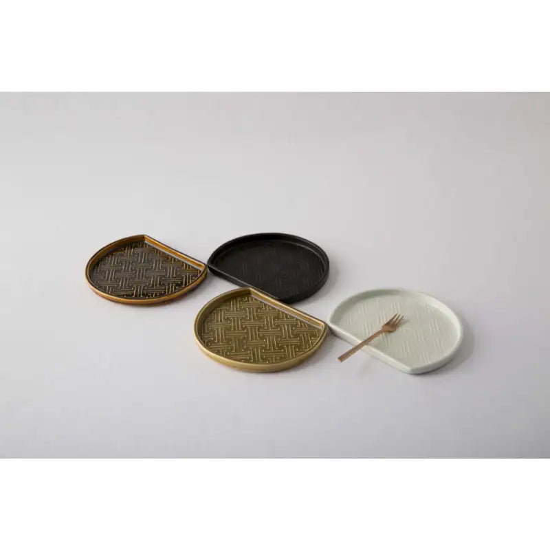 Chaora - Swastika Half Moon Plate - Chaora - Tableware - Harumio