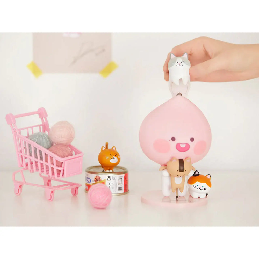 Apeach x KangDaniel - Apeach with Cats Doll Figure Set - Apeach x KangDaniel - Accessories - Harumio Apeach x KangDaniel - Apeach with Cats Doll Figure Set - Apeach x KangDaniel - Accessories - Harumio