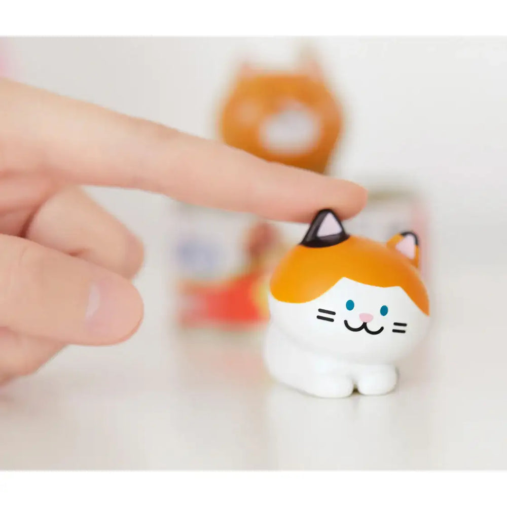 Apeach x KangDaniel - Apeach with Cats Doll Figure Set - Apeach x KangDaniel - Accessories - Harumio Apeach x KangDaniel - Apeach with Cats Doll Figure Set - Apeach x KangDaniel - Accessories - Harumio