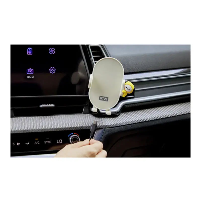 BT21 - Minini Car Smartphone Fast Charging Cradle - BT21 - Wireless Charger - Harumio BT21 - Minini Car Smartphone Fast Charging Cradle - BT21 - Wireless Charger - Harumio