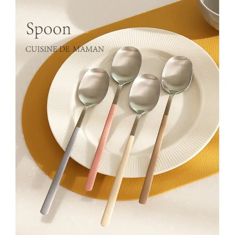 Snail Living - Cuisine de Maman Soonsoo Cutlery Set - Snail Living - Cutlery - Harumio Snail Living - Cuisine de Maman Soonsoo Cutlery Set - Snail Living - Cutlery - Harumio