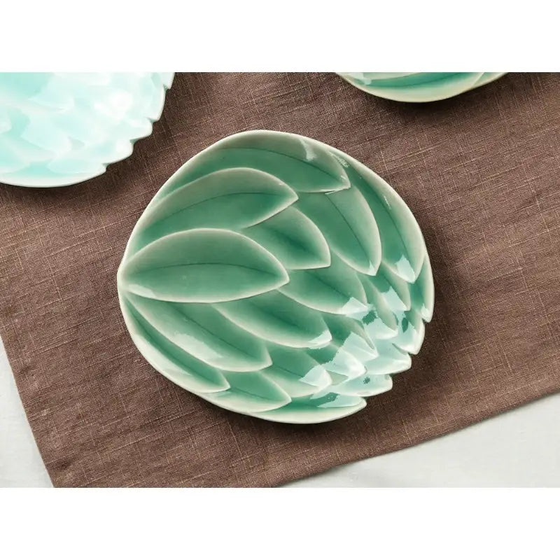 Chaora - Celadon Lotus Plate - Chaora - Tableware - Harumio Chaora - Celadon Lotus Plate - Chaora - Tableware - Harumio