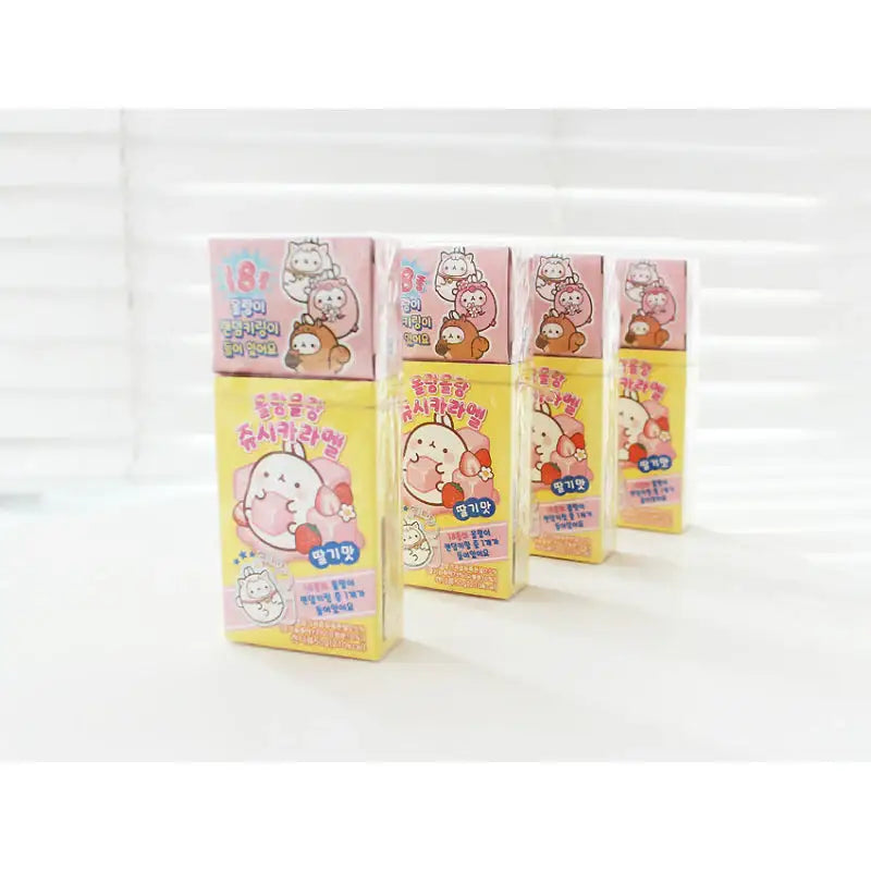 Molang - Juicy Caramel Strawberry Flavor With Keyring - Molang - Candy - Harumio Molang - Juicy Caramel Strawberry Flavor With Keyring - Molang - Candy - Harumio