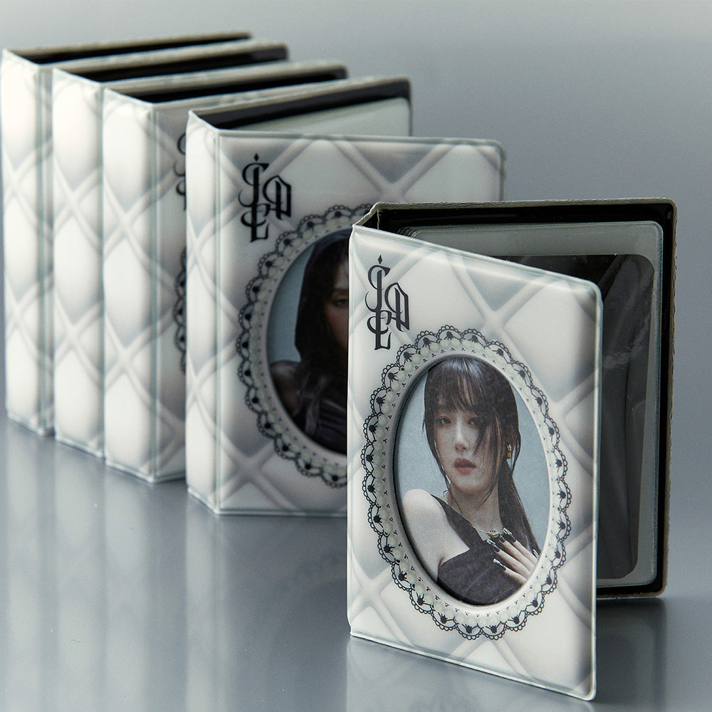 (G)I-DLE - Photocard Collect Book (Version 2) - Line Friends Square - Photocard Book - Harumio