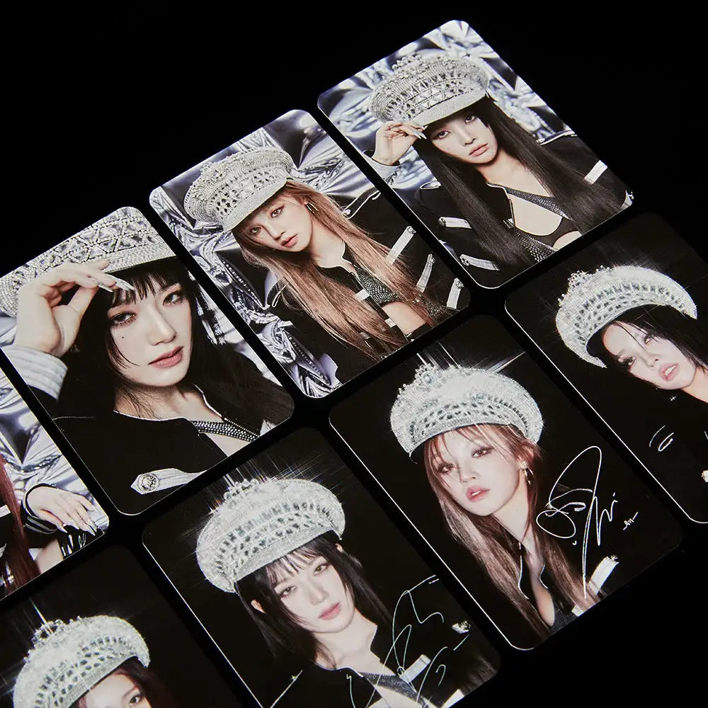 (G)I-DLE - Photocard Set - Line Friends Square - Acrylic Keyring - Harumio