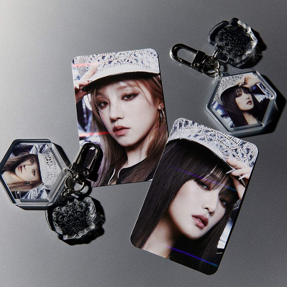 (G)I-DLE - Acrylic Keyring & Phoca Set - Line Friends Square - Acrylic Keyring - Harumio