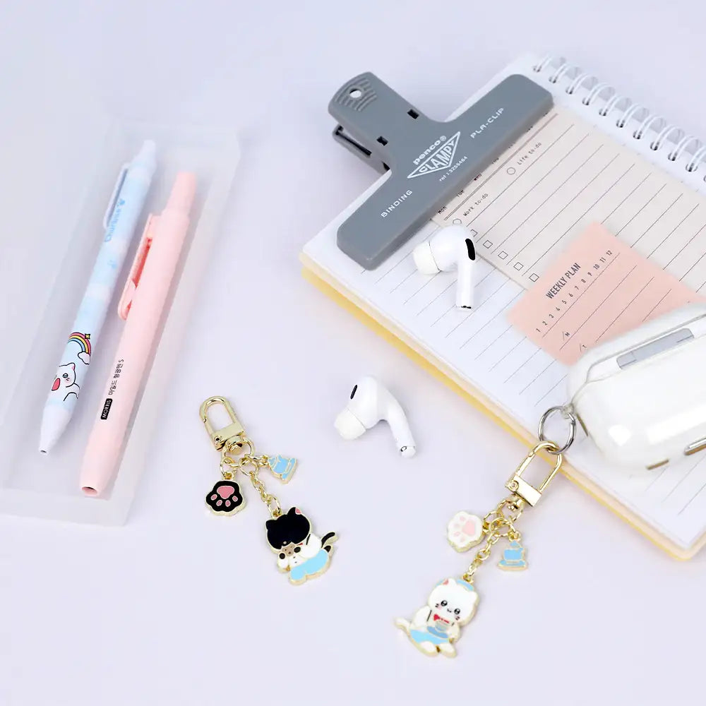 Meow Man - Metal Keyring - Webtoon Friends - Home & Living, Accessories - Harumio