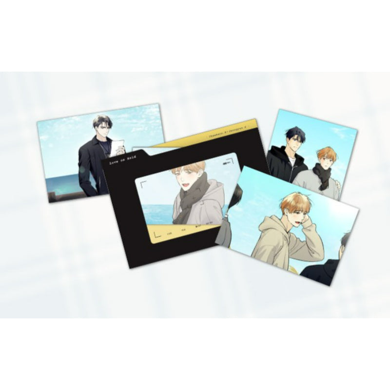 Love on Hold x Fantazit - Jeongyoon's Camera Holder + Postcard Set