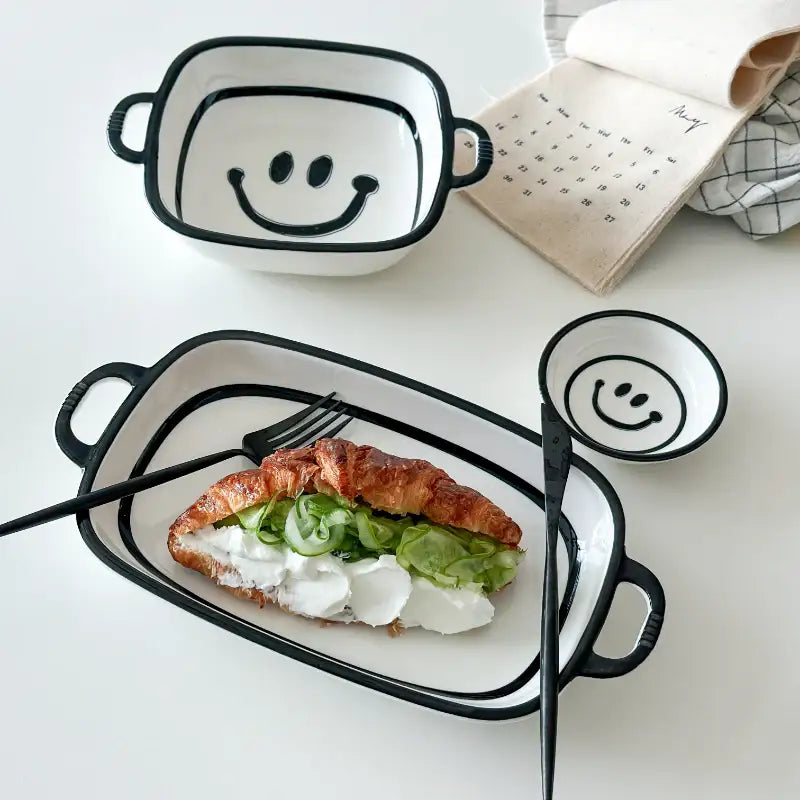 SALDA - Smiley Tableware Set 10p - SALDA - Tableware Set - Harumio