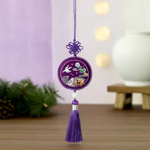 BT21 - Premium K-Edition Embroidered Tassel Keyring - Line Friends - Keyring - Harumio
