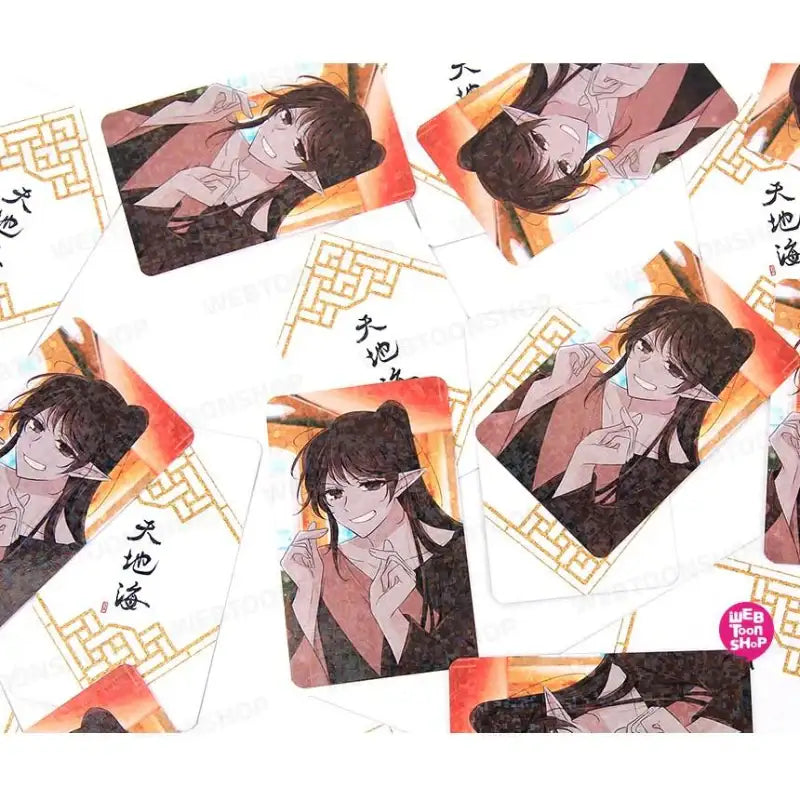 Heaven And Earth - Photo Card + Heart Button (Random) - Webtoon Shop - Accessories - Harumio