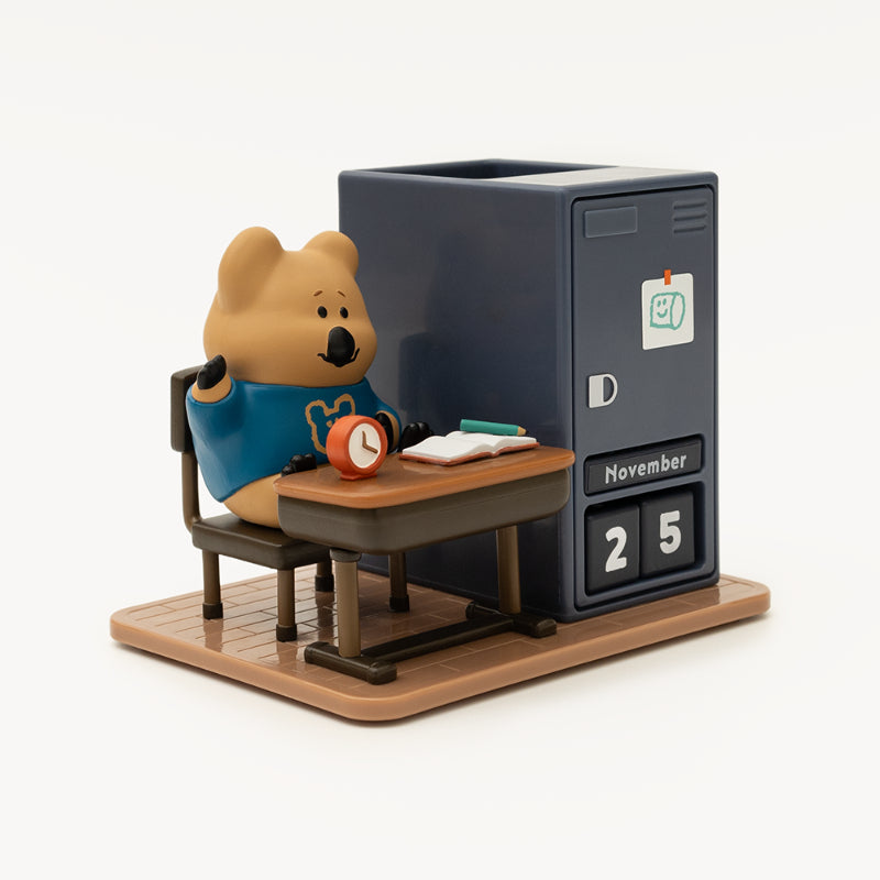 Dinotaeng - Fatty Cabinet Calendar