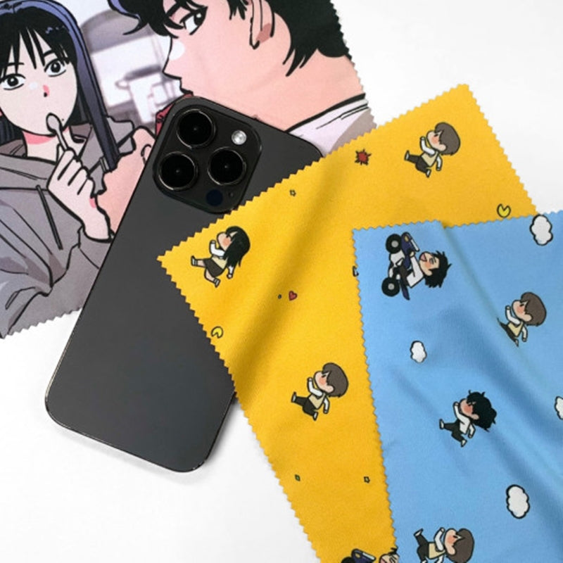 Girl's Trial - Glasses Cleaner
