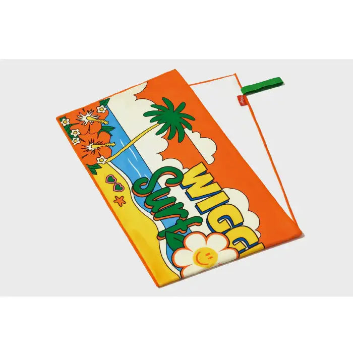 Wiggle Wiggle - Sports Towel - Wiggle Wiggle - Towel - Harumio