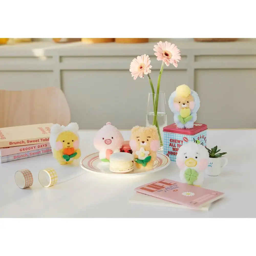 Kakao Friends - Blushing Little Friends Figure Keyring - Kakao Friends - Home & Living, Accessories - Harumio