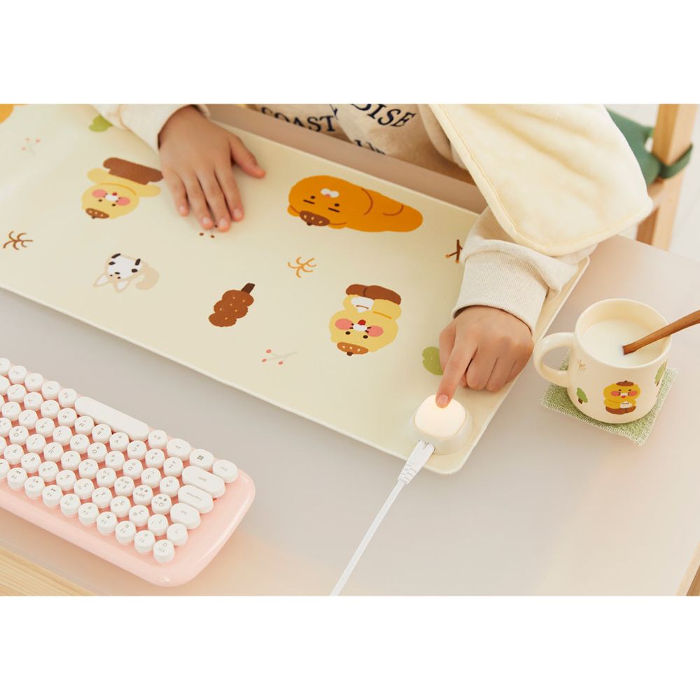 Kakao Friends - Cabin in the Forest Ryan & Choonsik Heating Mousepad