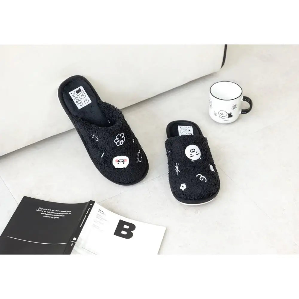 Kakao Friends - Doodle Doodle Ryan & Choonsik Fur Slippers - Kakao Friends - Home & Living, Accessories - Harumio