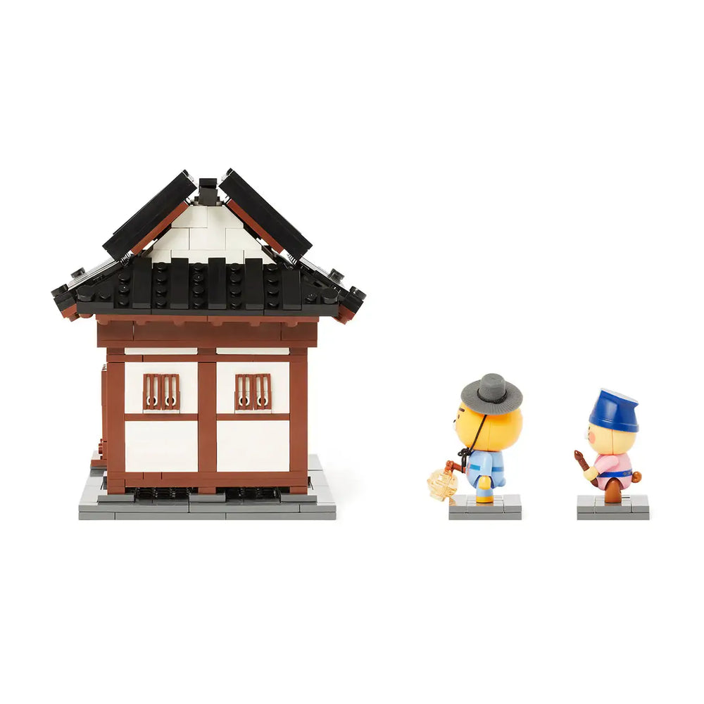 Kakao Friends - Ryan & Choonsik Hanok Brick Figure