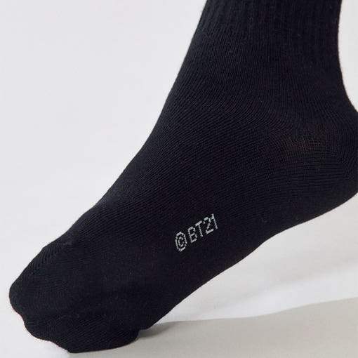 BT21 - RJ Basic Lip Embroidery Socks - BT21 - Socks - Harumio
