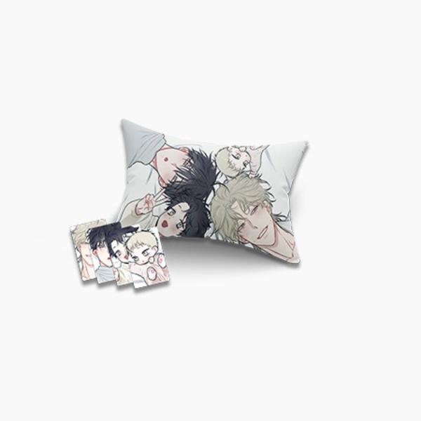 Low Tide in Twilight Pop-up Store in Seong-su - Summer Pillow Case