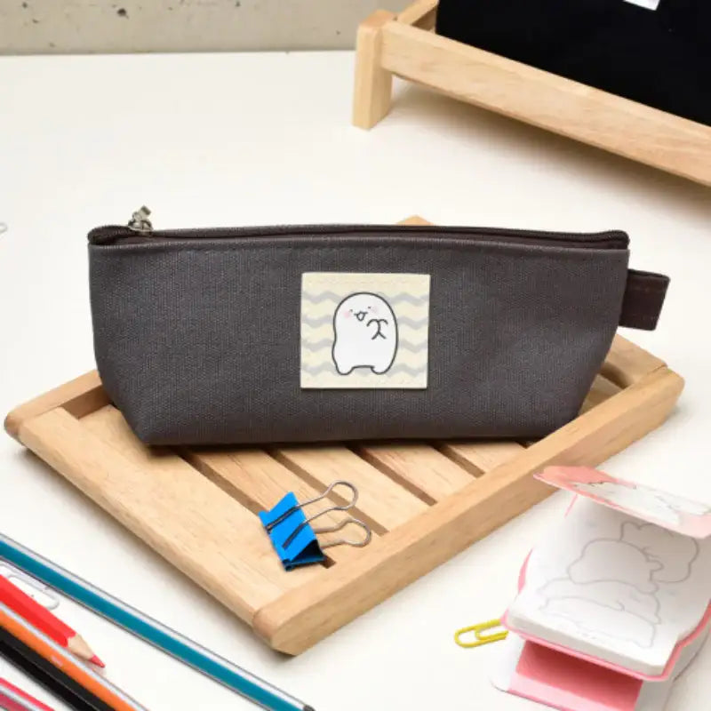 Anonymous - Label Slim Pouch - Soone Content - Pouches - Harumio