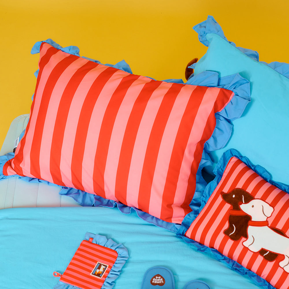 Wiggle Wiggle - Cooling Pillowcase (Lucky Puppy Red)