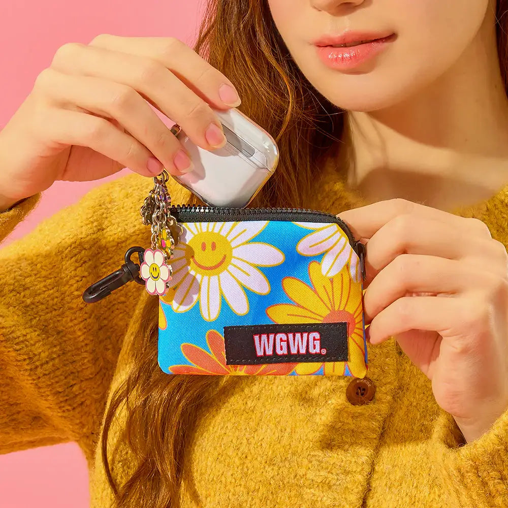 Wiggle Wiggle - Hawaiian Flower Pattern Backpack - Wiggle Wiggle - Backpack - Harumio