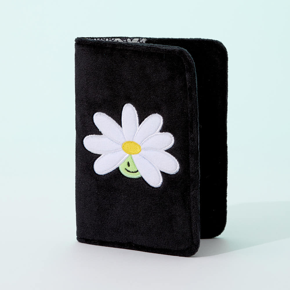 Zo&Friends: Signature - Passport Case