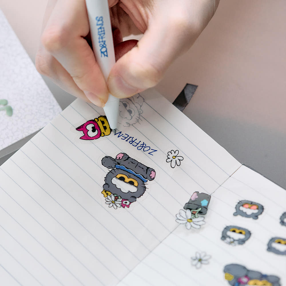 Zo&Friends: Signature - ZOA Sticker
