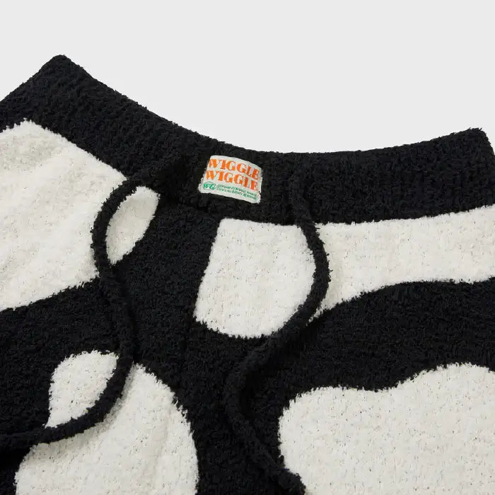 【Wiggle Wiggle】Hood Pajama SET Wiggle Wiggle - Don't Panic Hooded Pajama Set – Harumio