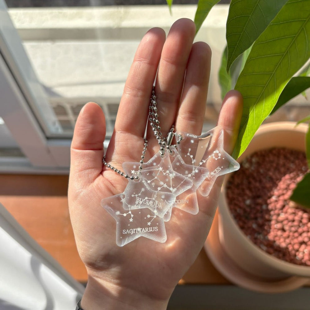 HUEHUE - Zodiac Doll & Constellation Keychain (tumblbug)