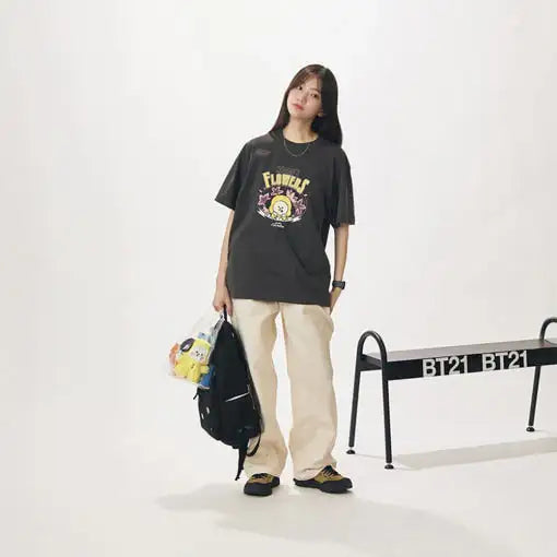 BT21 - CHIMMY Flowers in the Garden Short Sleeve T-Shirt - BT21 - T-Shirt - Harumio